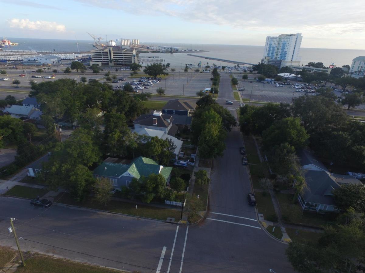 Charming Gulfport Getaway Only 3 Blocks To Beach! Екстер'єр фото